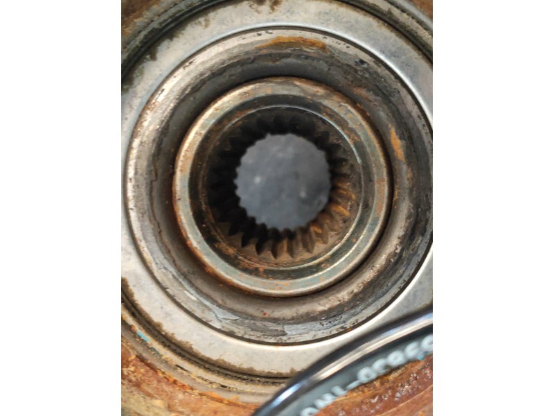 Recambio de mangueta delantera derecha para kia rio (yb) attract referencia OEM IAM   