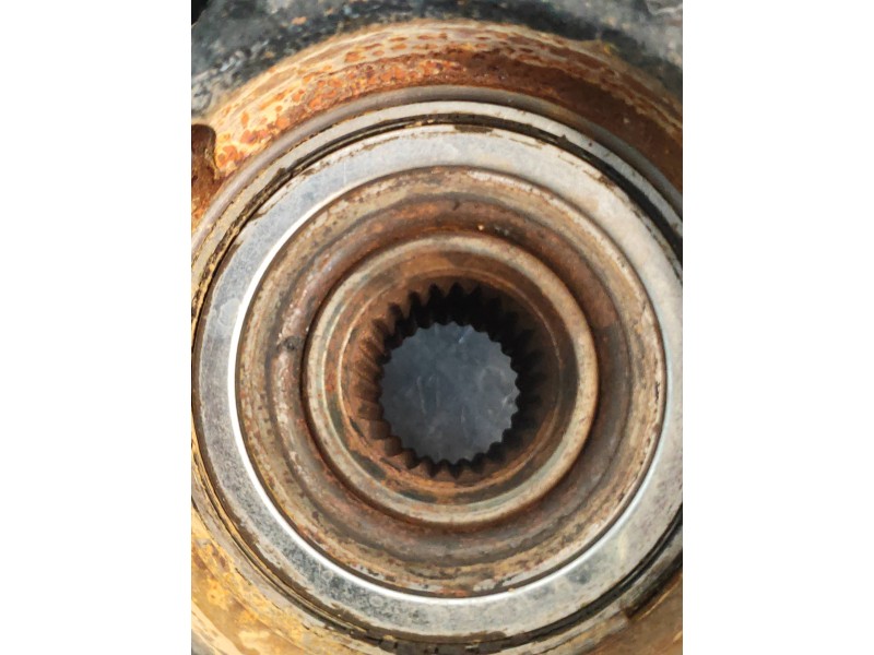 Recambio de mangueta delantera izquierda para kia rio (yb) attract referencia OEM IAM   