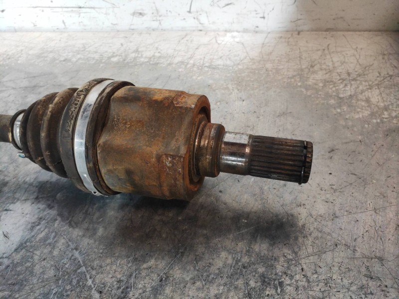 Recambio de transmision delantera izquierda para kia rio (yb) attract referencia OEM IAM 495001W000  