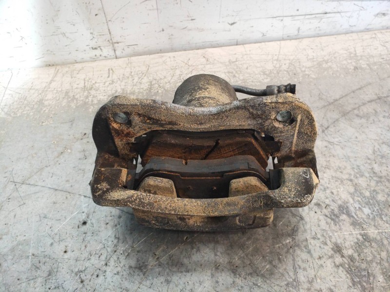 Recambio de pinza freno delantera derecha para kia rio (yb) attract referencia OEM IAM   