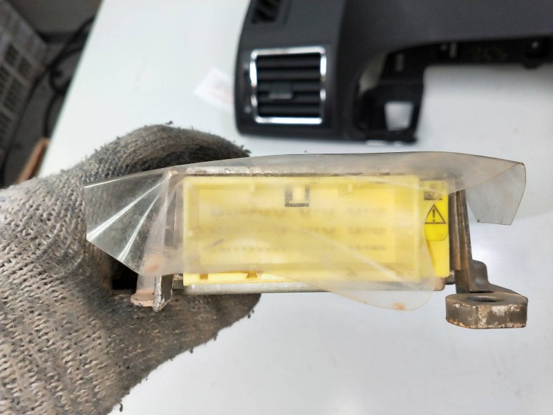 Recambio de kit airbag para toyota avensis (t27) premium referencia OEM IAM   