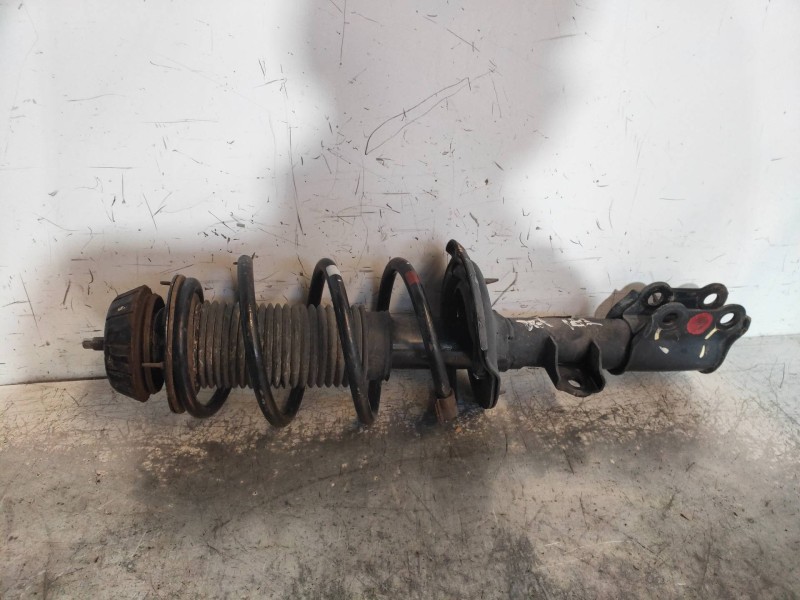 Recambio de amortiguador delantero izquierdo para kia rio (yb) attract referencia OEM IAM   