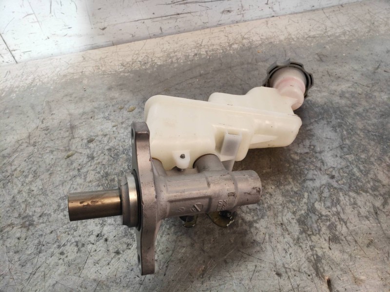 Recambio de bomba freno para kia rio (yb) attract referencia OEM IAM 20254  