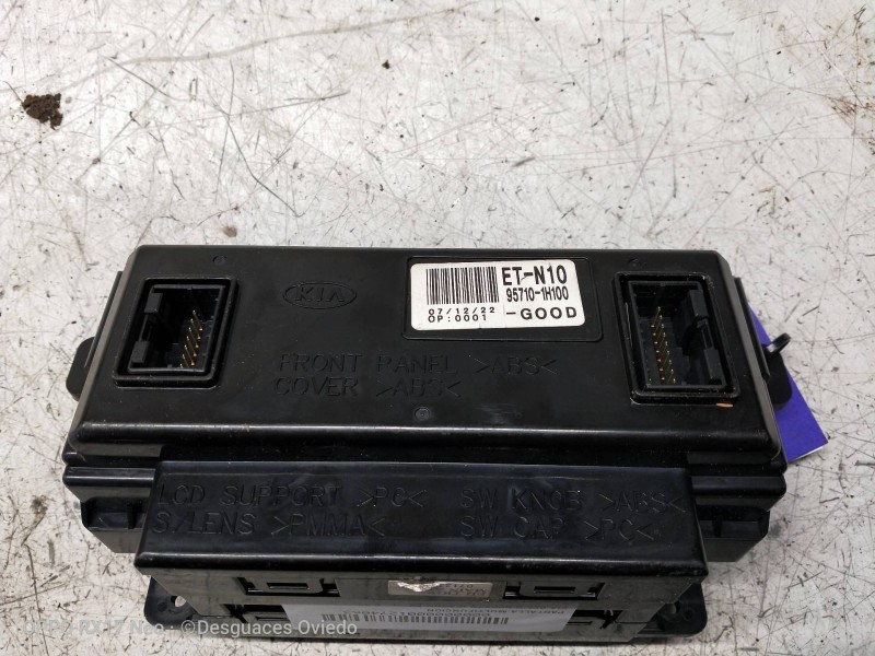 Recambio de pantalla multifuncion para kia cee´d sporty wagon ex referencia OEM IAM 957101H100  