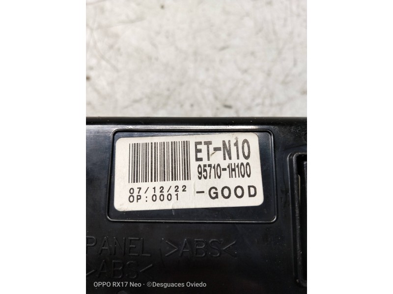 Recambio de pantalla multifuncion para kia cee´d sporty wagon ex referencia OEM IAM 957101H100  