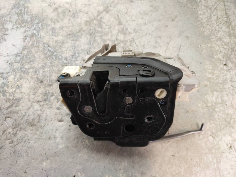 Recambio de motor cierre centralizado trasero izquierdo para audi a4 berlina (8e) 2.7 tdi (dpf) referencia OEM IAM 8E0839016AA  