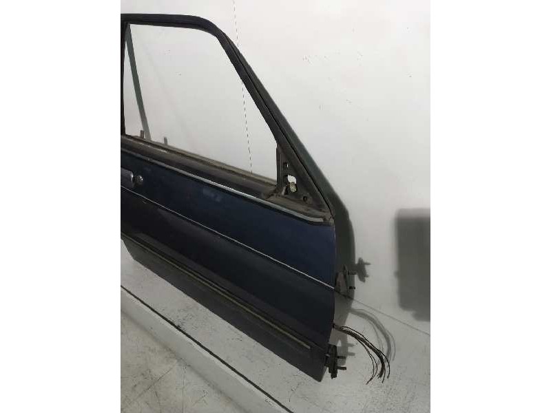 Recambio de puerta delantera derecha para austin rover montego 2.0 referencia OEM IAM   