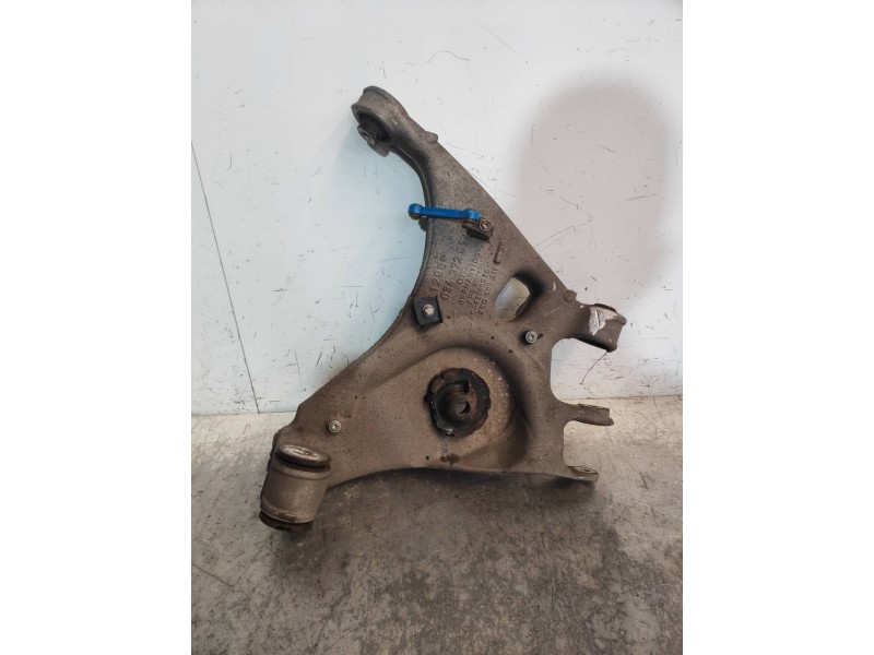 Recambio de brazo suspension inferior trasero izquierdo para audi a4 berlina (8e) 2.7 tdi (dpf) referencia OEM IAM 8E0506311  