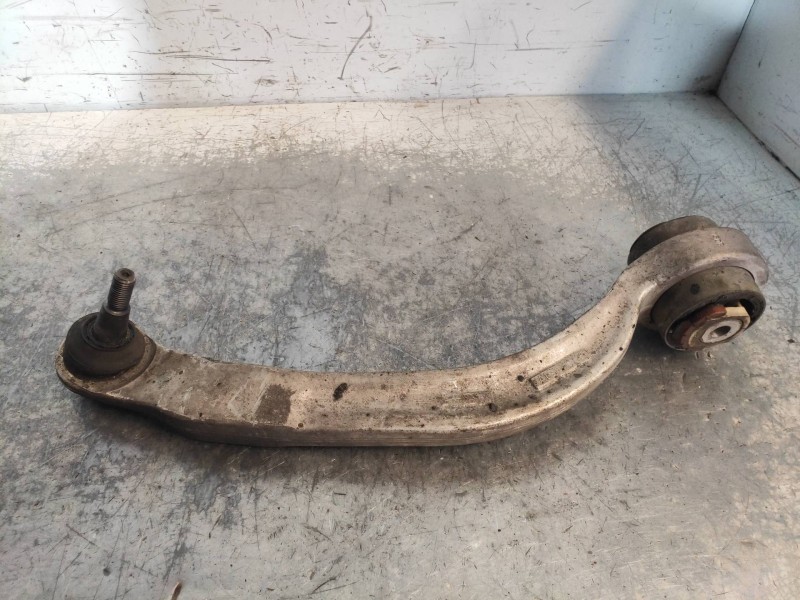 Recambio de brazo suspension inferior delantero derecho para audi a4 berlina (8e) 2.7 tdi (dpf) referencia OEM IAM 8E0407696E  