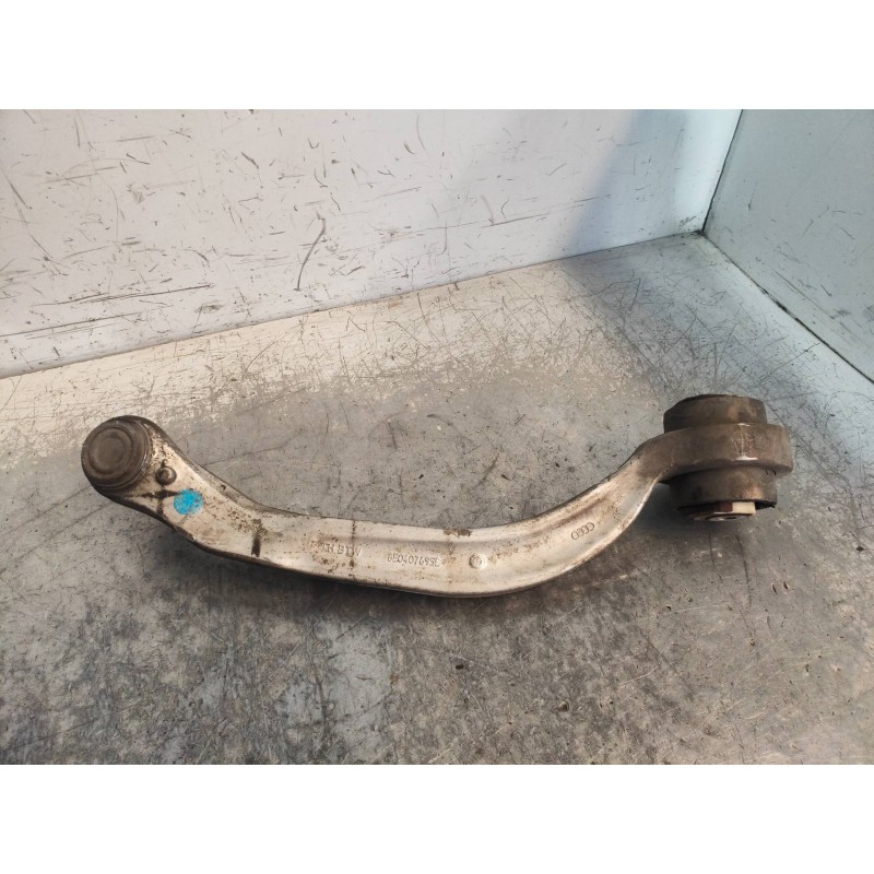 Recambio de brazo suspension inferior delantero izquierdo para audi a4 berlina (8e) 2.7 tdi (dpf) referencia OEM IAM 8E0407695E 