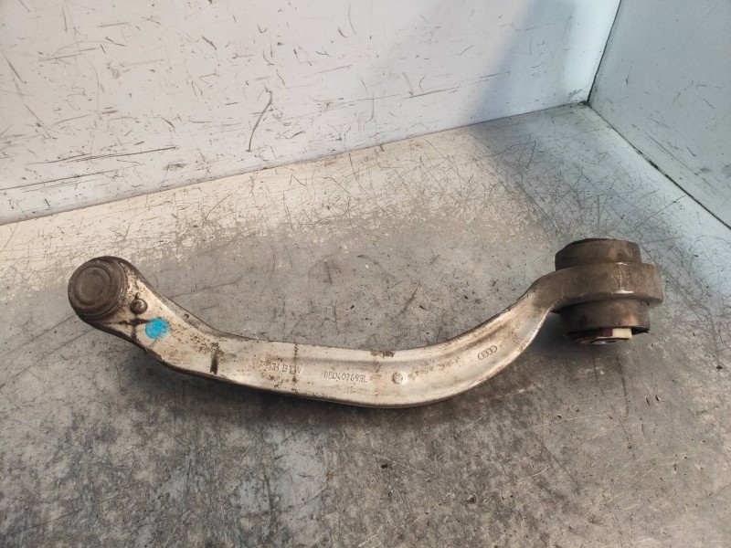 Recambio de brazo suspension inferior delantero izquierdo para audi a4 berlina (8e) 2.7 tdi (dpf) referencia OEM IAM 8E0407695E 