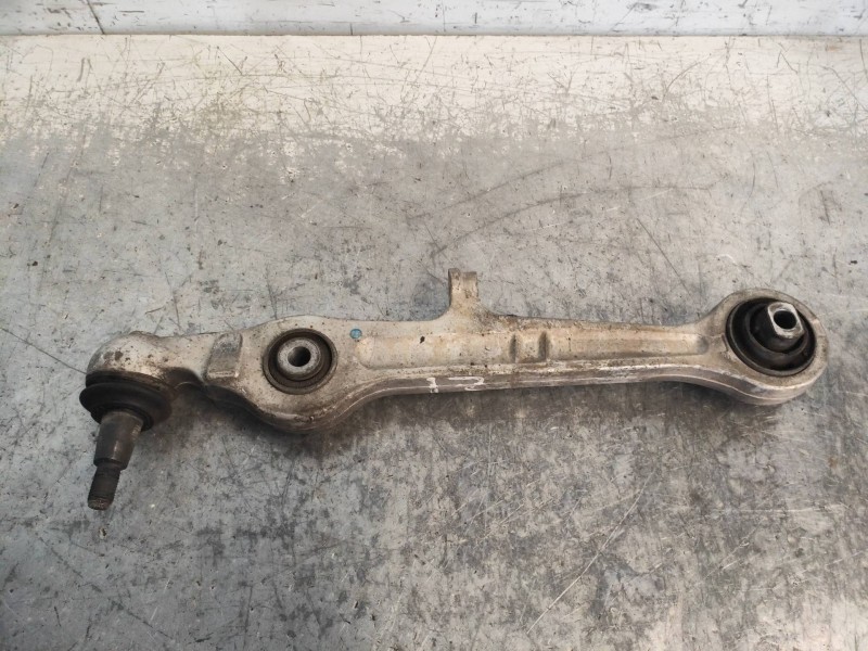 Recambio de brazo suspension superior delantero izquierdo para audi a4 berlina (8e) 2.7 tdi (dpf) referencia OEM IAM 8E0407155N 