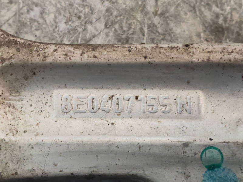 Recambio de brazo suspension superior delantero izquierdo para audi a4 berlina (8e) 2.7 tdi (dpf) referencia OEM IAM 8E0407155N 