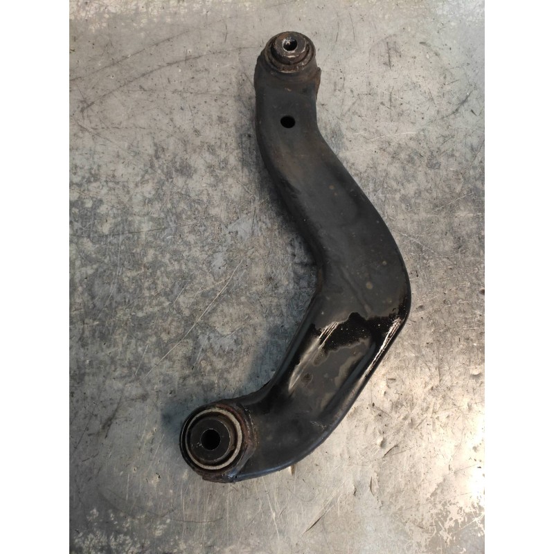 Recambio de tirante trasero izquierdo para audi a4 berlina (8e) 2.7 tdi (dpf) referencia OEM IAM   