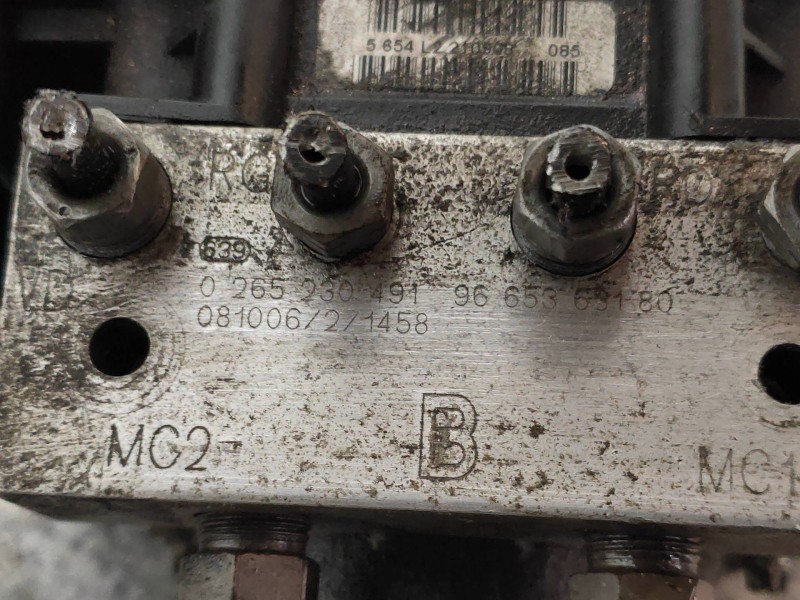 Recambio de abs para peugeot 308 confort referencia OEM IAM 0265230491 9665353180 0265951134 9666093180 BOSCH