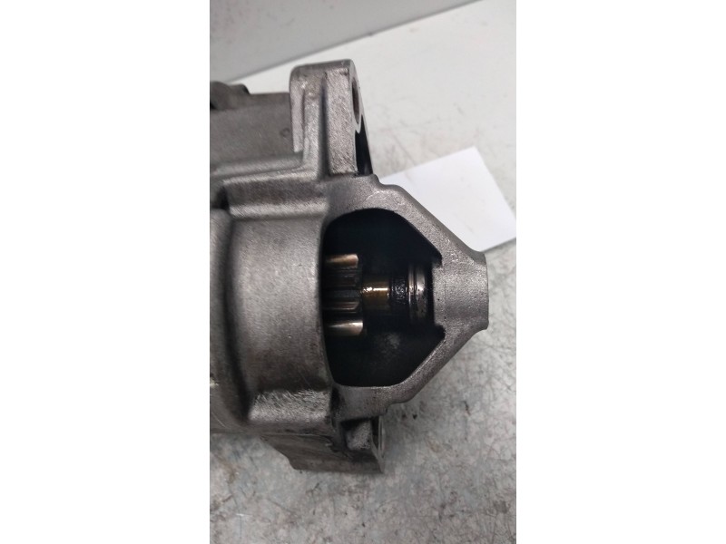 Recambio de motor arranque para renault megane ii berlina 5p 2.0 referencia OEM IAM 0001106024 1005831394 BOSCH 20I 16V