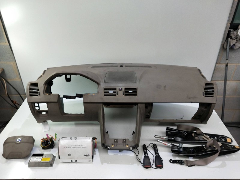 Recambio de kit airbag para volvo xc90 2.4 diesel cat referencia OEM IAM   