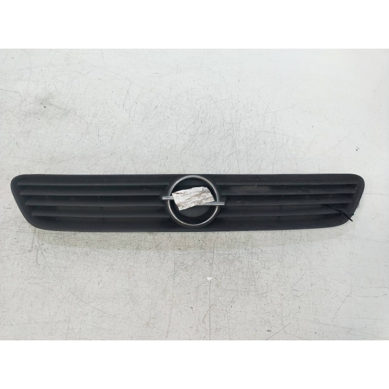 Recambio de rejilla delantera para opel astra g berlina 1.7 16v dti cat (y 17 dt / lr6) referencia OEM IAM   