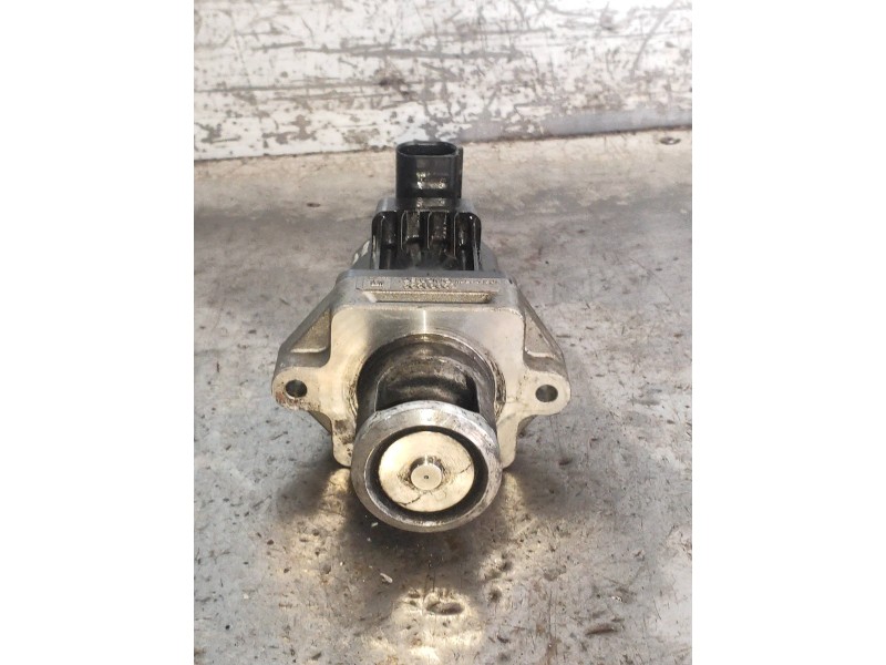 Recambio de valvula egr para opel insignia berlina cosmo referencia OEM IAM 55566052  