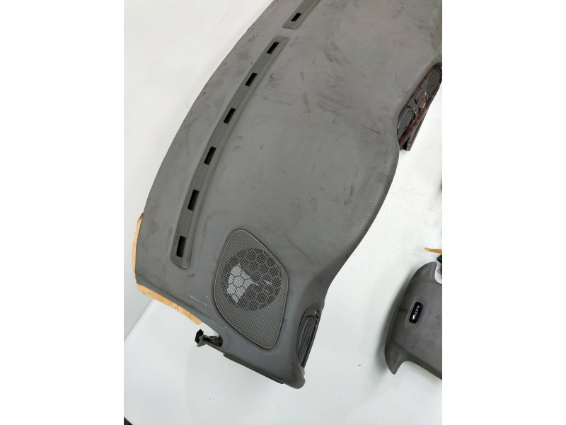 Recambio de kit airbag para volvo s40 berlina 1.9 turbodiesel referencia OEM IAM   