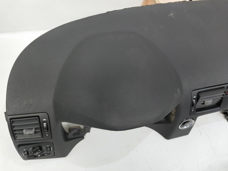 Recambio de kit airbag para volvo c30 2.0 diesel cat referencia OEM IAM   