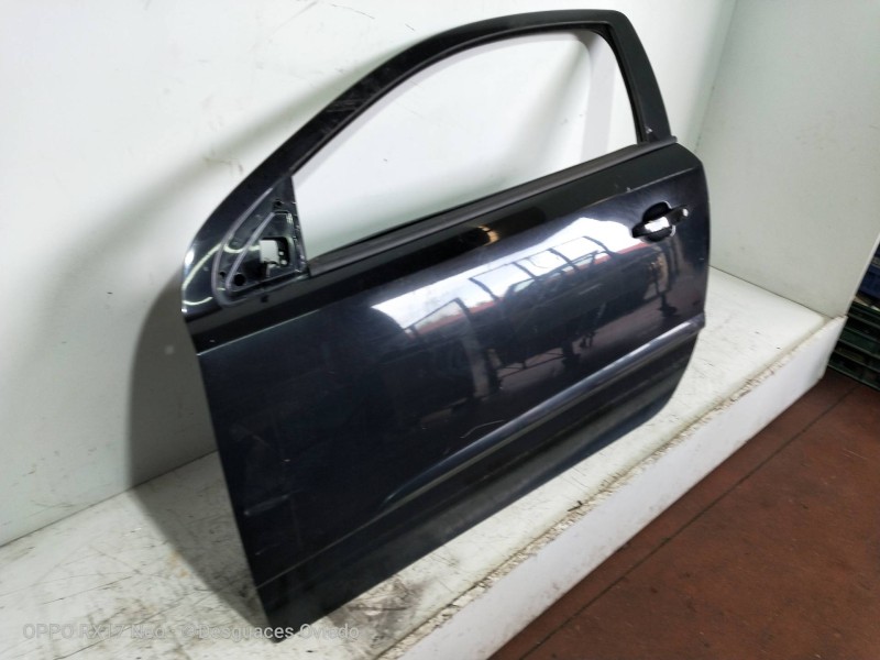 Recambio de puerta delantera izquierda para opel astra gtc cosmo referencia OEM IAM  3P 