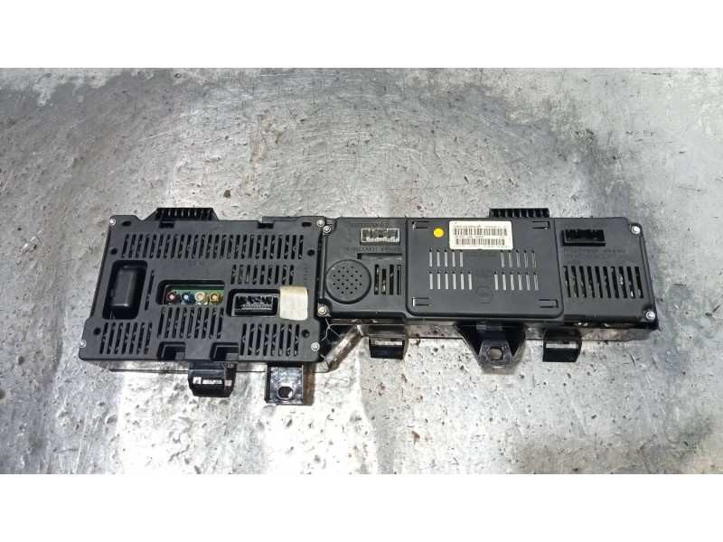 Recambio de cuadro instrumentos para renault scenic iii dynamique referencia OEM IAM 248103583R 503002220112 