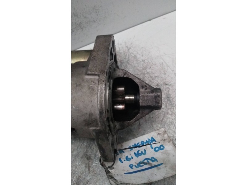 Recambio de motor arranque para kia sephia ll básico referencia OEM IAM K30A400 MANDO 16V Recambio de motor arranque para kia sephia ll básico referencia OEM IAM K30A400 MANDO 16V