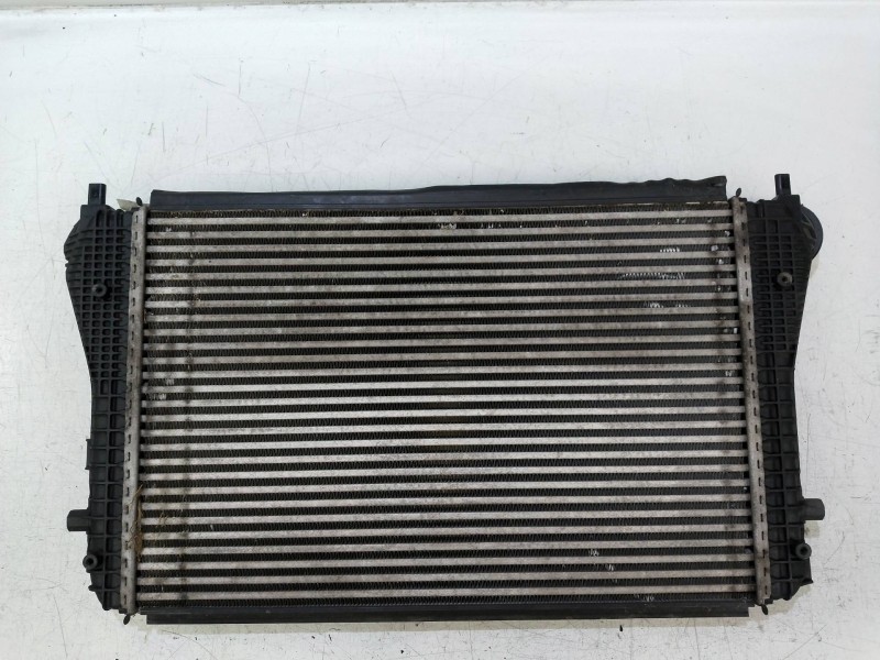 Recambio de intercooler para volkswagen touran (1t2) highline referencia OEM IAM 1K0145803T N6897001 