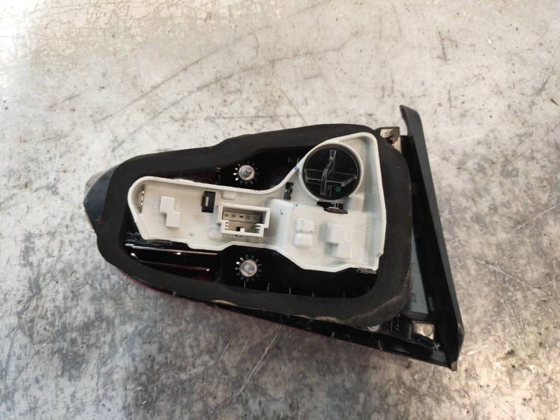 Recambio de piloto trasero derecho interior para volkswagen golf vii lim. (5g1) advance bluemotion referencia OEM IAM 5G0945094R