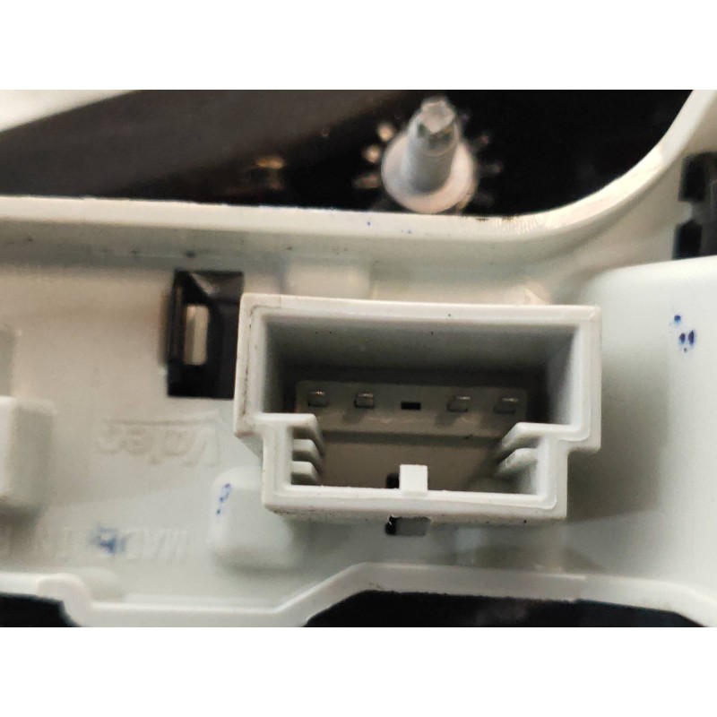 Recambio de piloto trasero derecho interior para volkswagen golf vii lim. (5g1) advance bluemotion referencia OEM IAM 5G0945094R