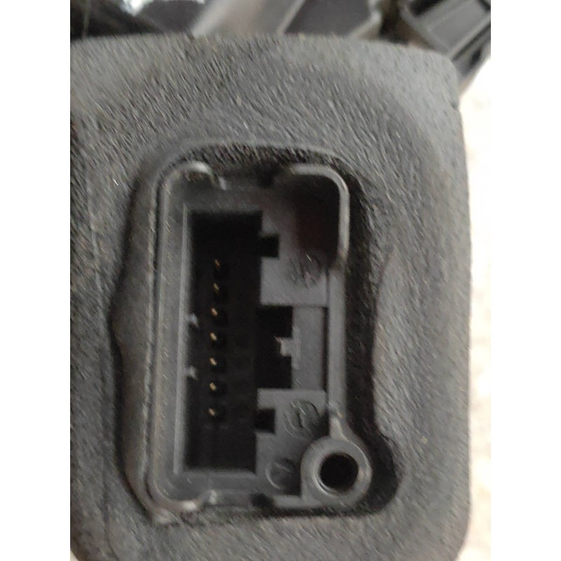 Recambio de motor cierre centralizado trasero derecho para volkswagen golf vii lim. (5g1) advance bluemotion referencia OEM IAM 