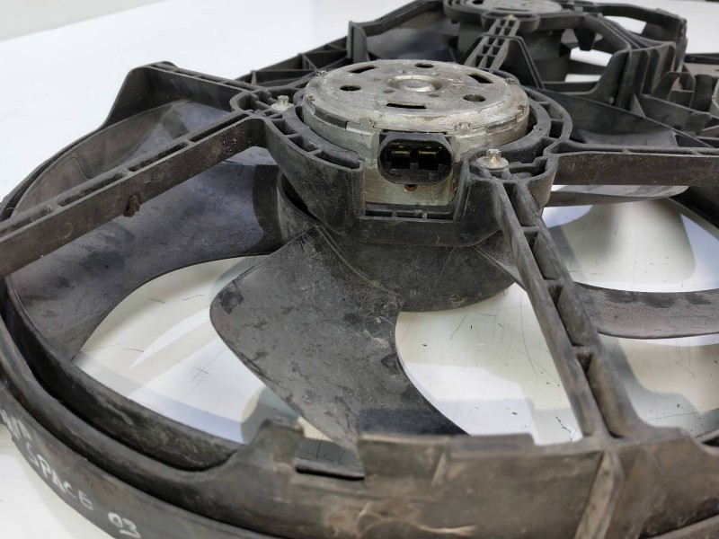 Recambio de electroventilador para renault espace iv (jk0) referencia OEM IAM   