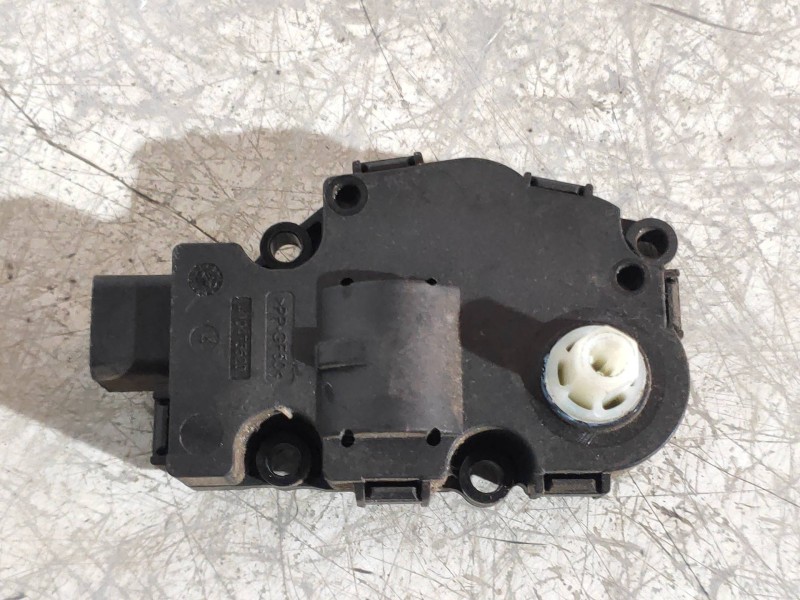 Recambio de motor apertura trampillas climatizador para audi a5 coupe (8t) 3.0 tdi quattro referencia OEM IAM K9749  