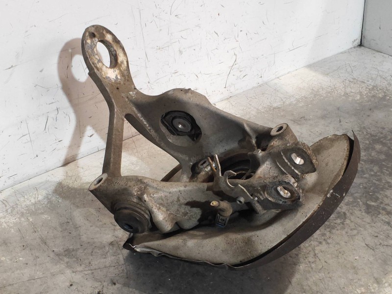 Recambio de mangueta trasera derecha para audi a5 coupe (8t) 3.0 tdi quattro referencia OEM IAM   