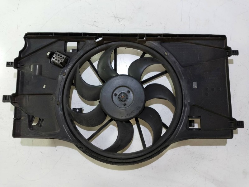 Recambio de electroventilador para renault laguna iii 2.0 dci diesel fap referencia OEM IAM 214810039R 0130307096 