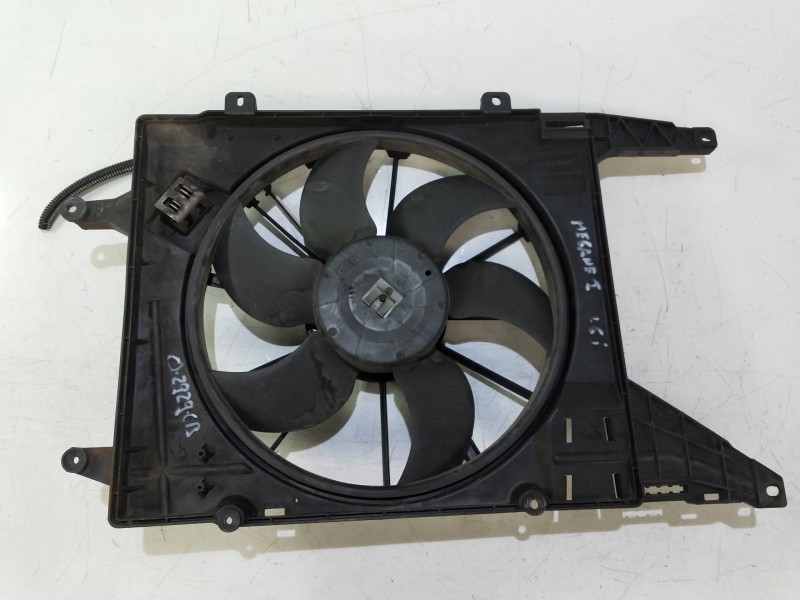 Recambio de electroventilador para renault megane i classic (la0) 1.6e rn referencia OEM IAM 7700426681 9020906 