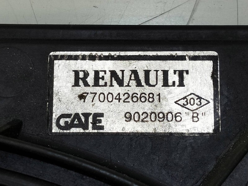 Recambio de electroventilador para renault megane i classic (la0) 1.6e rn referencia OEM IAM 7700426681 9020906 
