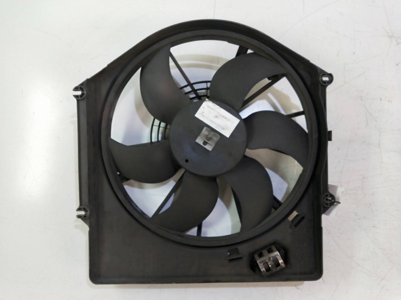 Recambio de electroventilador para renault clio ii fase i (b/cbo) 1.9 diesel referencia OEM IAM 7700836311 9020928Q  Recambio de electroventilador para renault clio ii fase i (b/cbo) 1.9 diesel referencia OEM IAM 7700836311 9020928Q