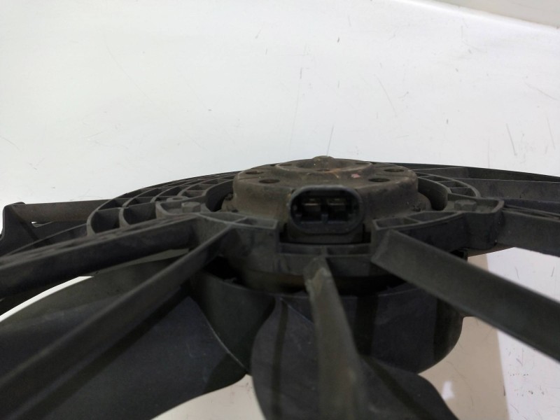 Recambio de electroventilador para renault clio ii fase i (b/cbo) 1.9 diesel referencia OEM IAM 7700836311 9020928Q 