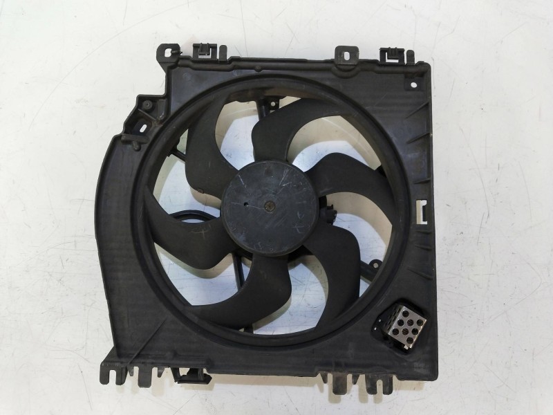 Recambio de electroventilador para renault clio iii 1.5 dci diesel fap referencia OEM IAM   