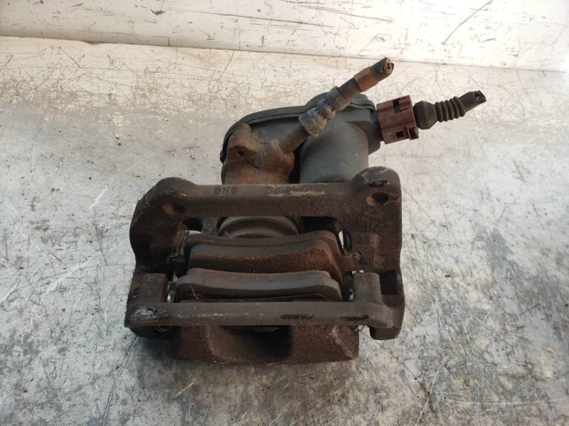 Recambio de pinza freno trasera derecha para audi a5 coupe (8t) 3.0 tdi quattro referencia OEM IAM   