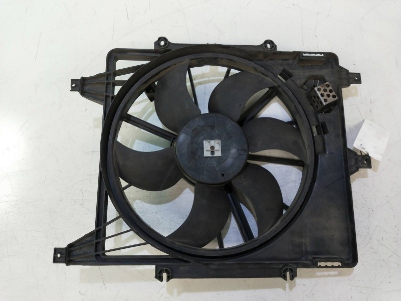 Recambio de electroventilador para renault clio ii fase ii (b/cb0) pack authentique referencia OEM IAM 7700428659J 9020938 