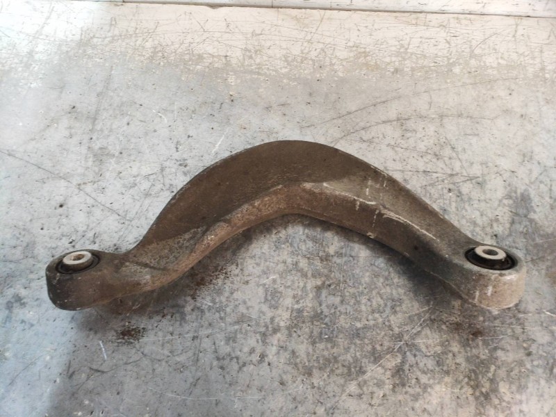 Recambio de brazo suspension superior trasero derecho para audi a5 coupe (8t) 3.0 tdi quattro referencia OEM IAM 8K0505324D  