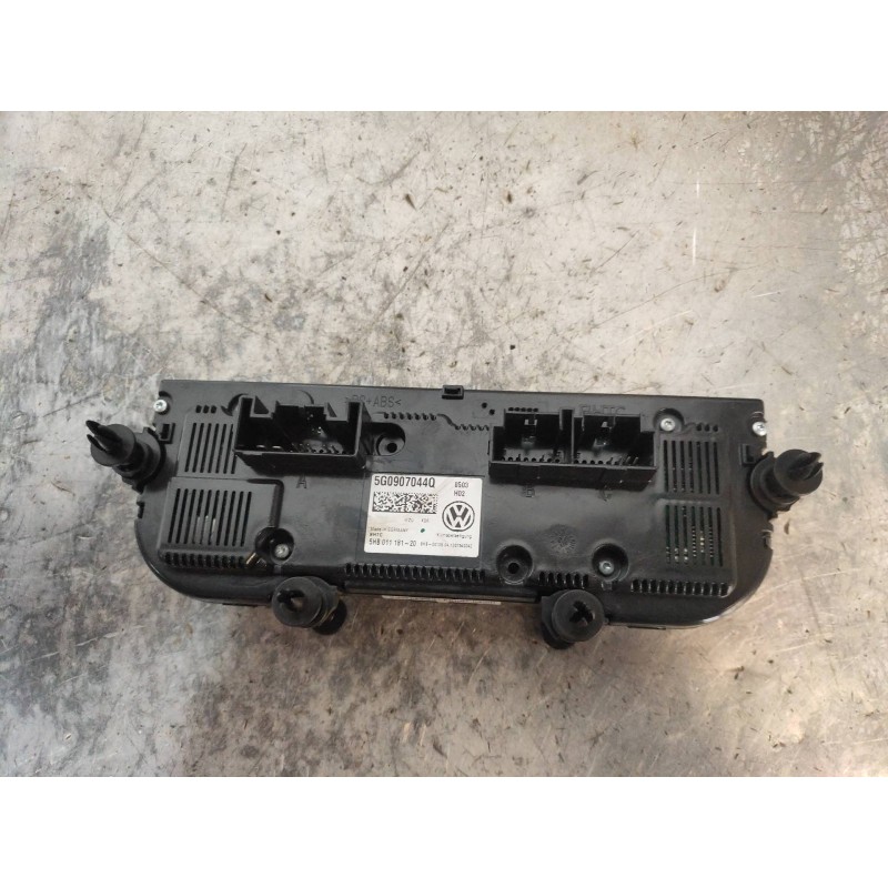Recambio de mando calefaccion / aire acondicionado para volkswagen golf vii lim. (5g1) advance bluemotion referencia OEM IAM 5G0