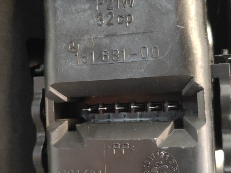 Recambio de piloto trasero derecho para mercedes clase c (w203) sportcoupe c 200 compressor (203.745) referencia OEM IAM 2038200