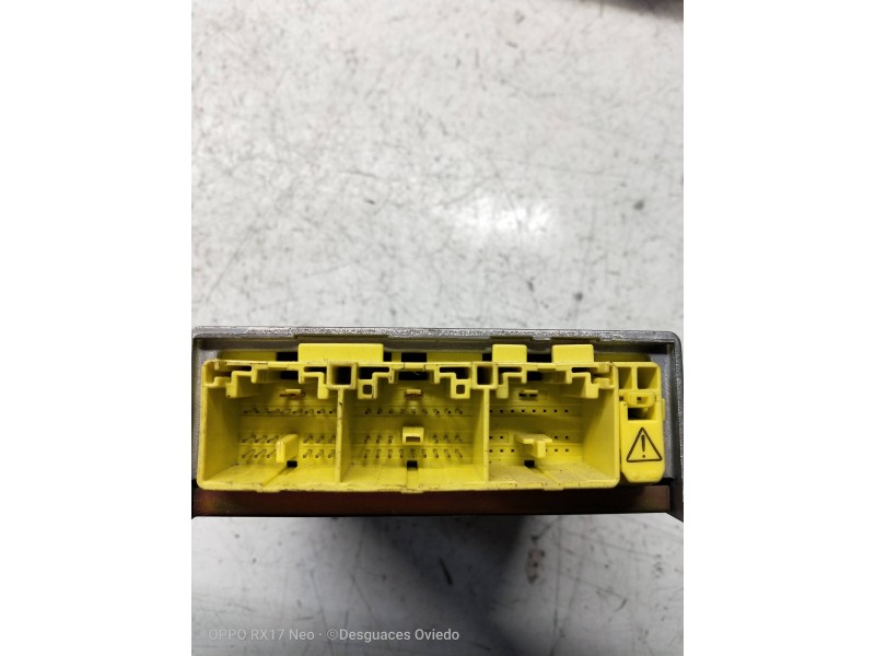 Recambio de centralita airbag para mazda 6 berlina (gg) 2.0 diesel cat referencia OEM IAM 3326253 GJ6A57K30C 3F23B