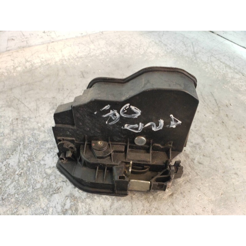 Recambio de motor cierre centralizado trasero derecho para bmw serie 5 berlina (e60) m5 referencia OEM IAM 7167070  