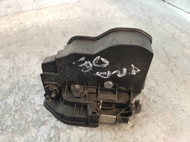 Recambio de motor cierre centralizado trasero derecho para bmw serie 5 berlina (e60) m5 referencia OEM IAM 7167070  