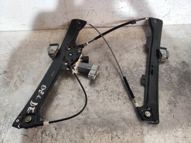 Recambio de elevalunas delantero derecho para bmw serie 5 berlina (e60) m5 referencia OEM IAM 6922268 994441104 7746005304 5P